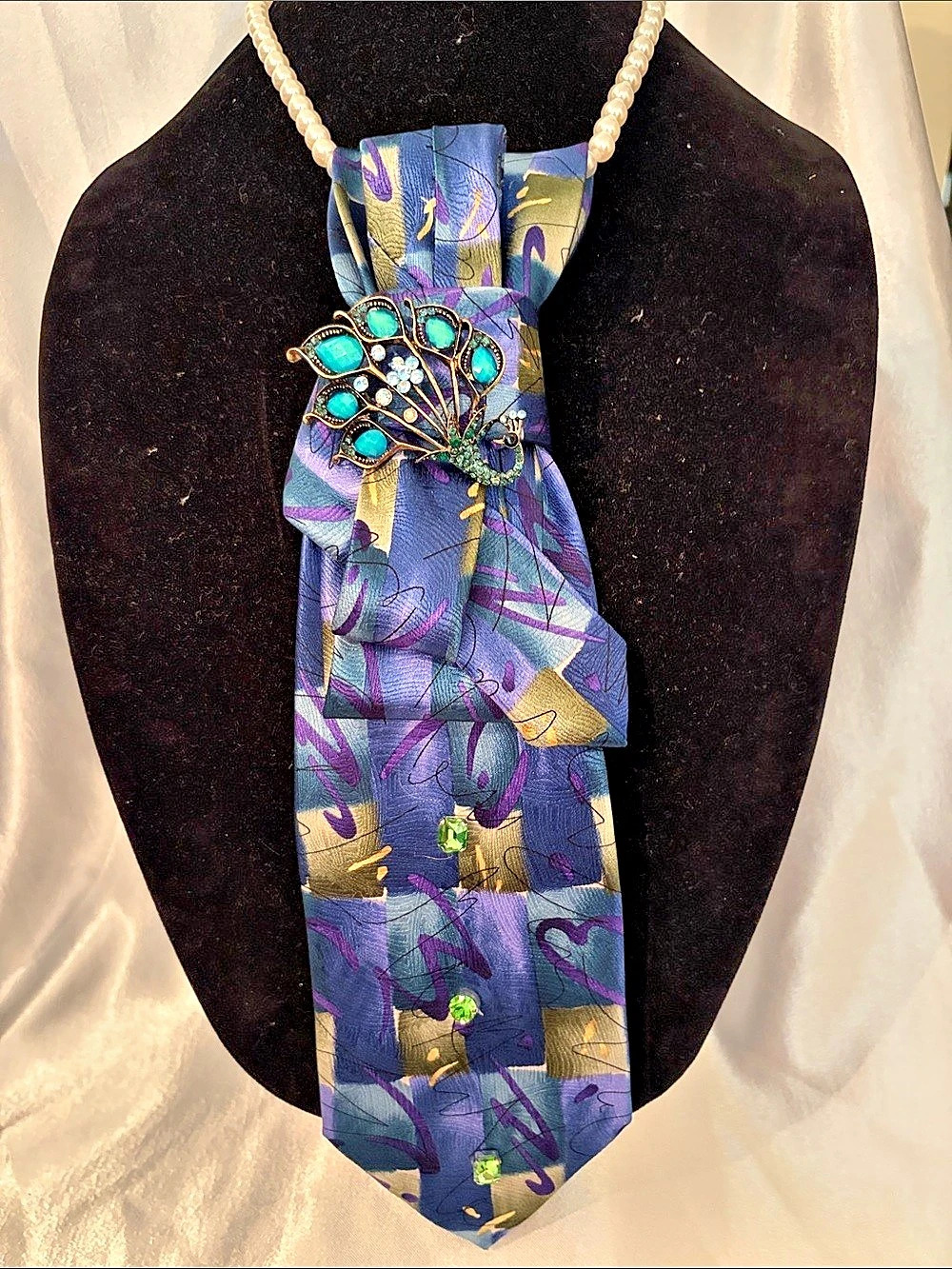 J.GARCIA Abstract Blue & Purple Statement Tie with Brooch